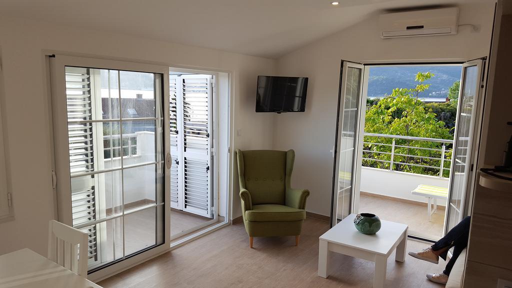Apartment Milas ติวัต ภายนอก รูปภาพ