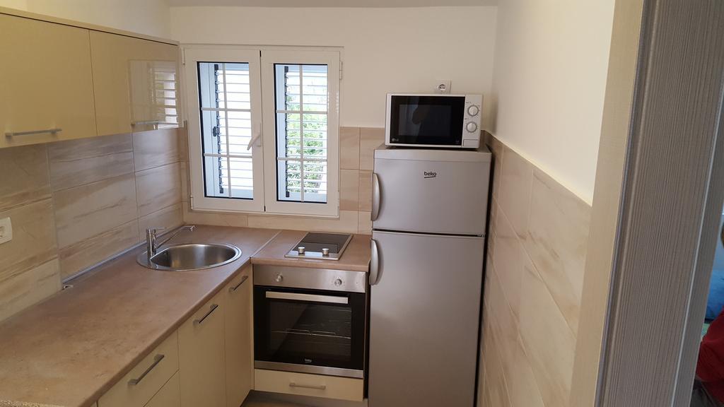 Apartment Milas ติวัต ภายนอก รูปภาพ